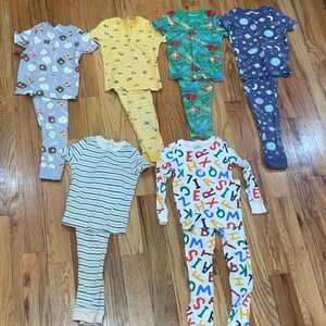 14 pieces 7 sets boys  girls Kids Colorful Kids Pajama Sets  5T
